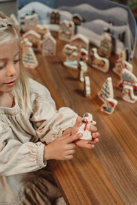 Little Dutch - Adventskalender met houten figuurtjes -30%